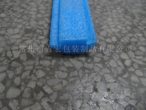 编织布铝膜的应用与橡胶挤出工艺